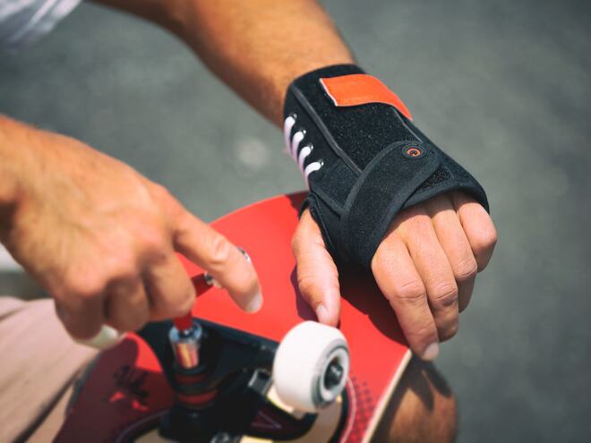 Chránič zápěstí Ennui Allround Brace