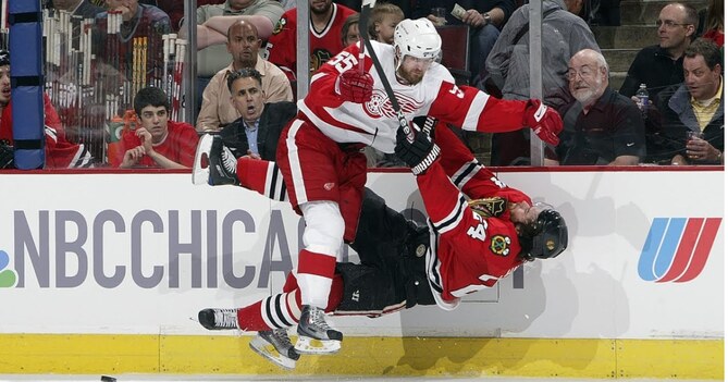 ochrana hlavy při hokeji