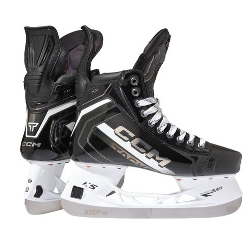 Hockey skates CCM Tacks XR INT