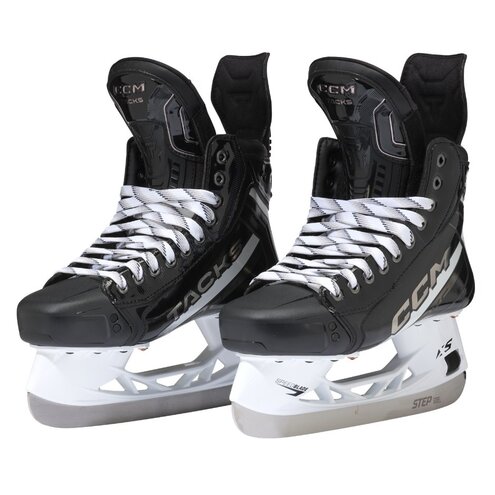 Hockey skates CCM Tacks XR INT