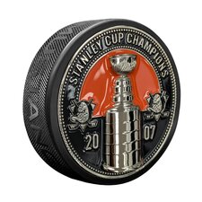 Fanouškovský 3D puk Mustang NHL Stanley Cup