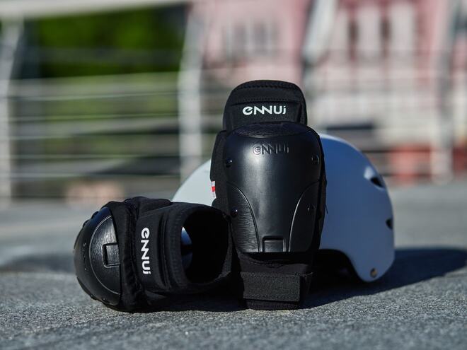 Elbow protectors Ennui Ave Gasket