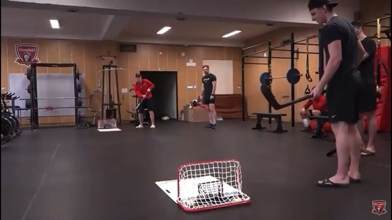 Sauce Toss v podání hráčů Mountfield HK