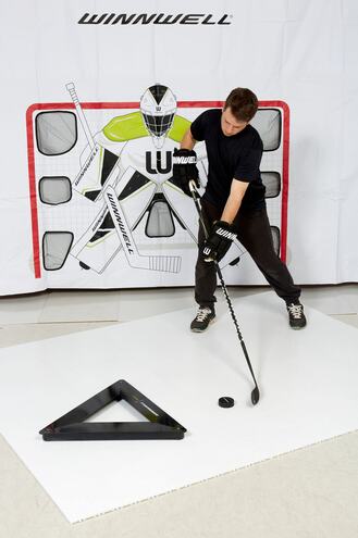 Tréningový nahrávač Winnwell Pro Triangle Passing Aid