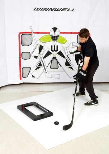 Tréningový nahrávač Winnwell Pro 4-Way Passing Aid