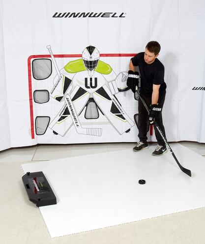 Tréningový nahrávač Winnwell Premium Clamp-On Passing Aid