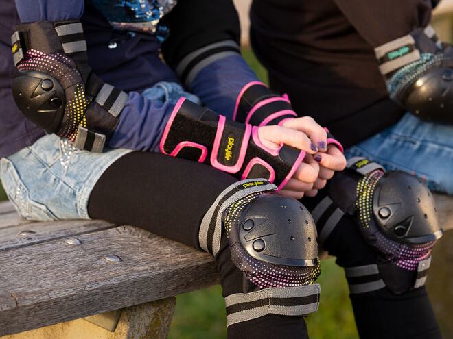 Detské kolieskové korčule Playlife Joker Yellow Glow Combo