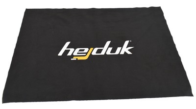 Cleaning cloth on Hejduk visors