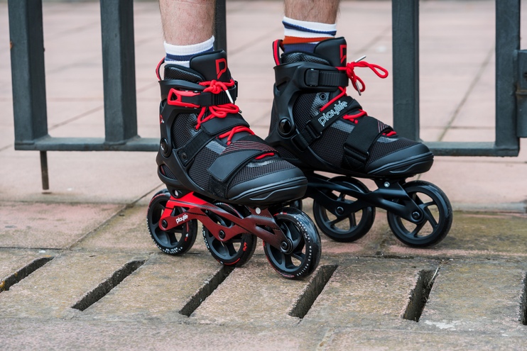 Kolečkové brusle Playlife GT Black 110