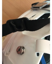 Spare screw to Bauer helmet Fm Sliding Buckle (1pc)