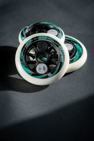 Kolieska Powerslide Graphix White (1ks)