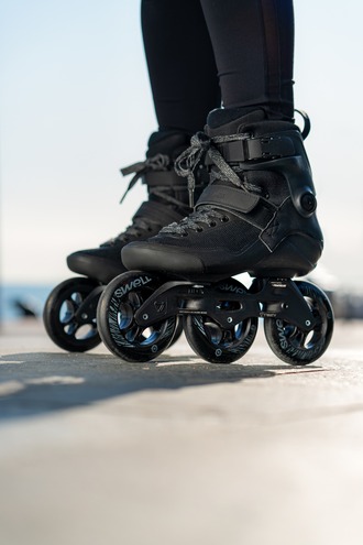 Kolečkové brusle Powerslide Swell Triple Black 110 Trinity